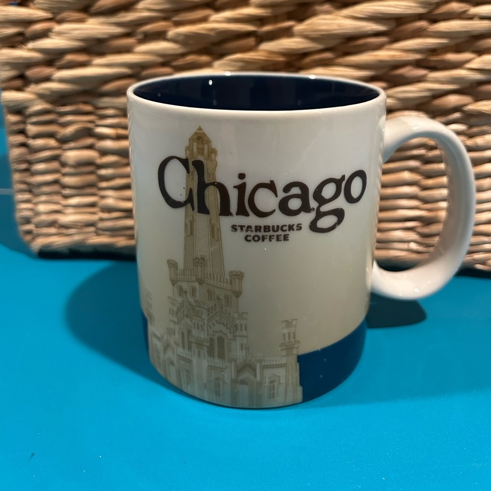 Starbucks collector series. Chicago